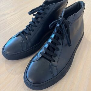Common Projects Leather Achilles Mid in Black size 7/7.5 Men’s // size 9 Women’s